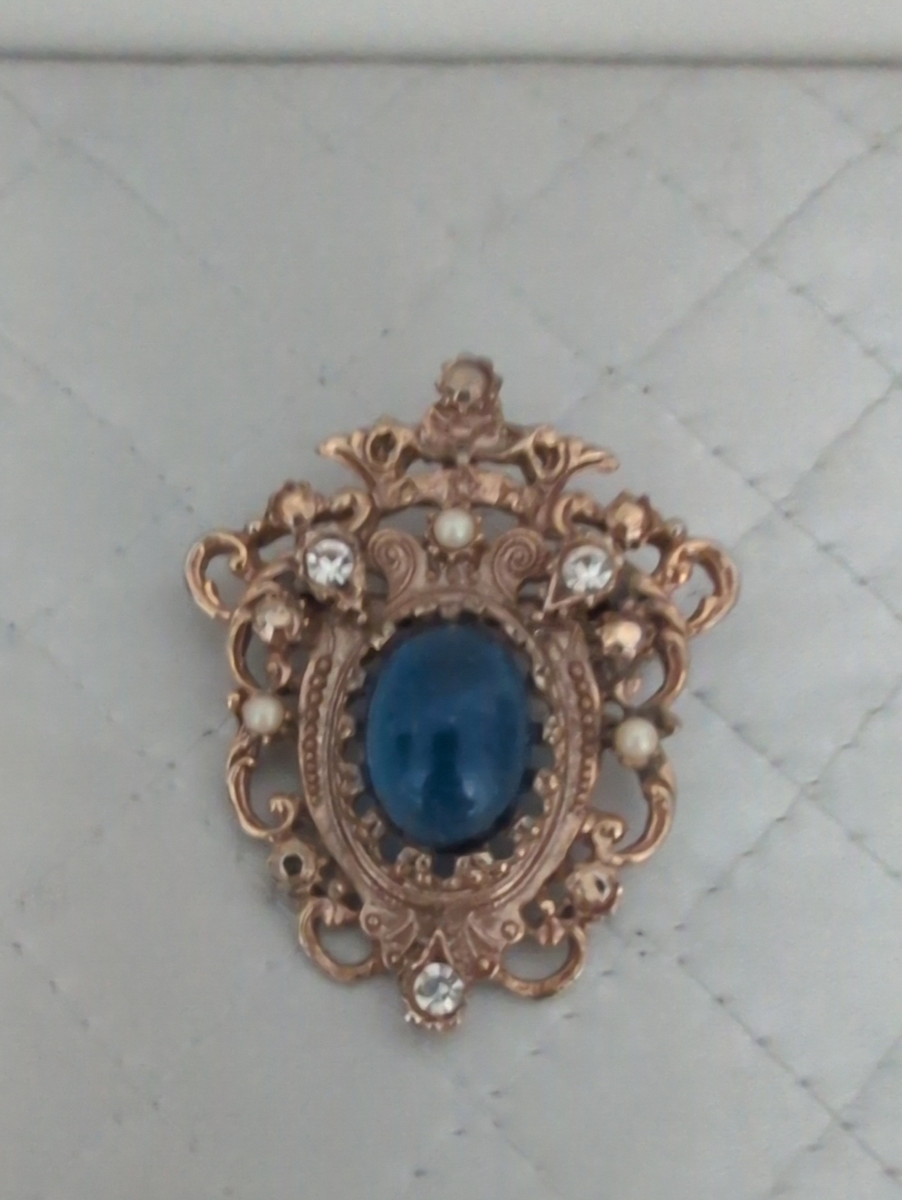 Vintage-Inspired Blue Cabochon Filigree Pendant Necklace